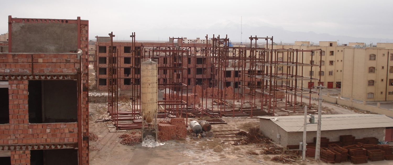 Construction of the 263 - unit Khajoo Kermani residential complex